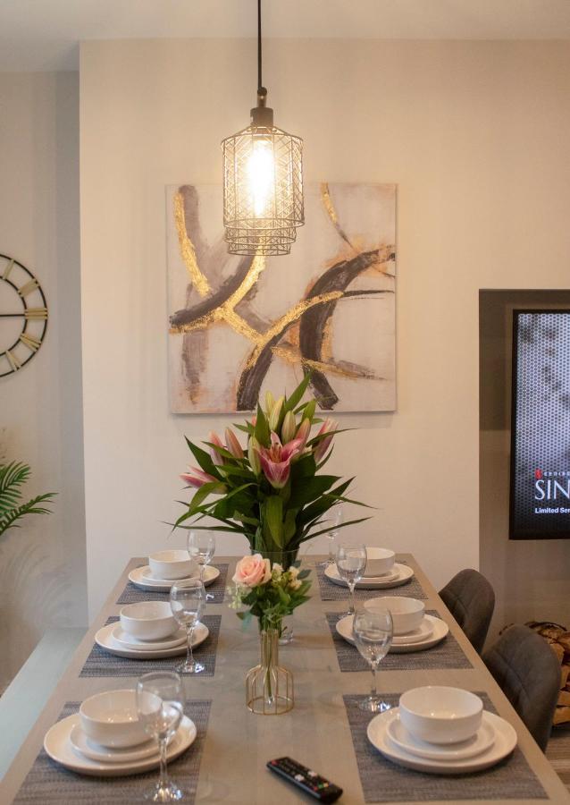 The Belfast Boutique Central Cozy Sleeps7 (Adults Only) מראה חיצוני תמונה