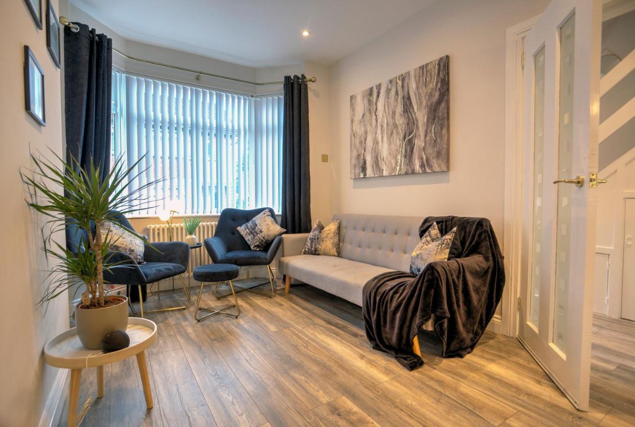 The Belfast Boutique Central Cozy Sleeps7 (Adults Only) מראה חיצוני תמונה