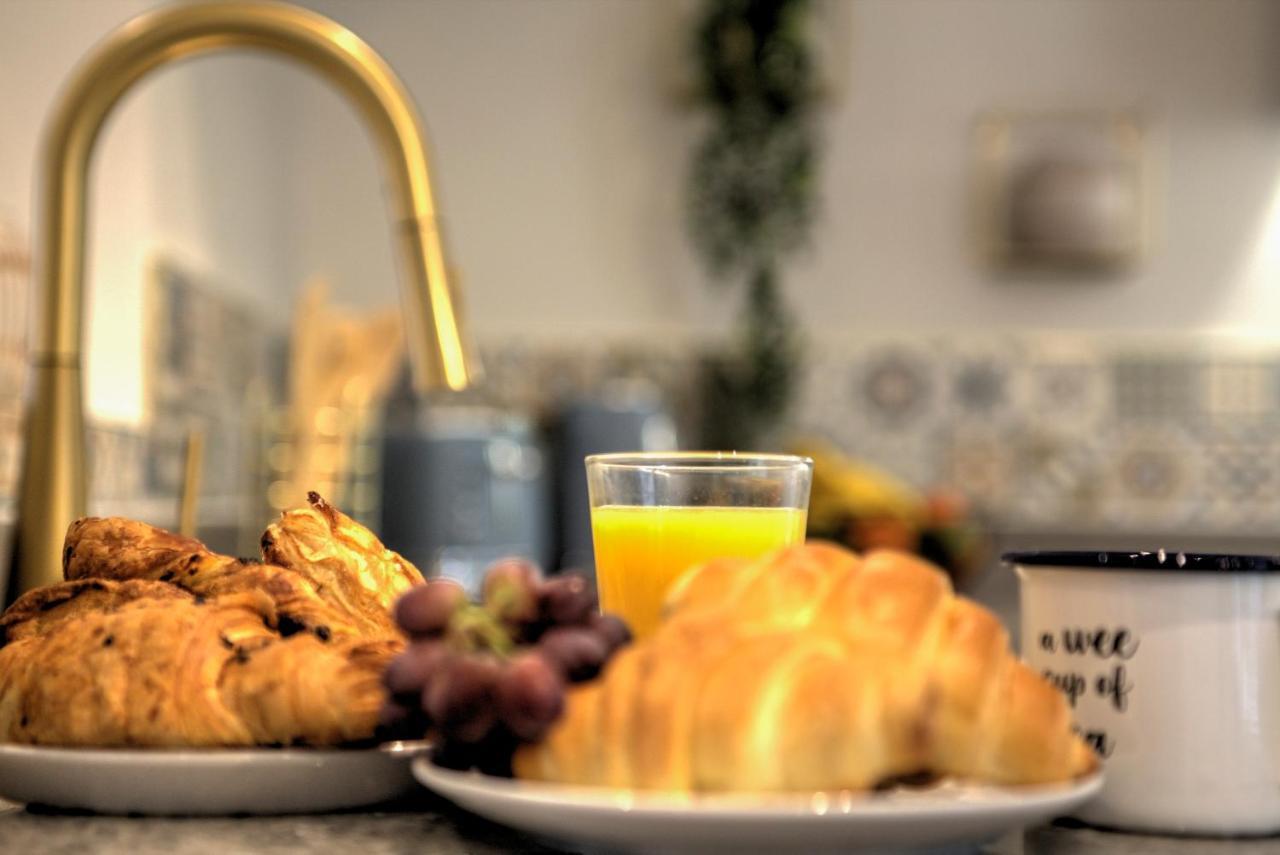 The Belfast Boutique Central Cozy Sleeps7 (Adults Only) מראה חיצוני תמונה