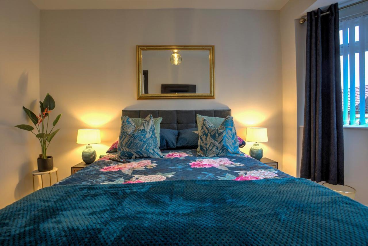 The Belfast Boutique Central Cozy Sleeps7 (Adults Only) מראה חיצוני תמונה