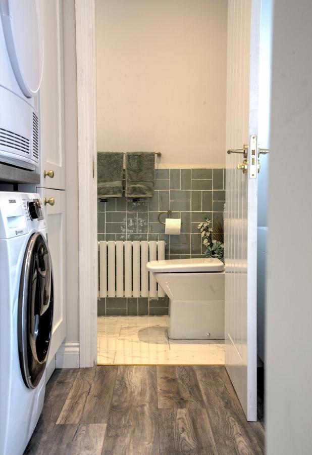 The Belfast Boutique Central Cozy Sleeps7 (Adults Only) מראה חיצוני תמונה