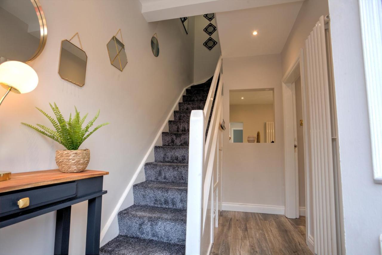 The Belfast Boutique Central Cozy Sleeps7 (Adults Only) מראה חיצוני תמונה